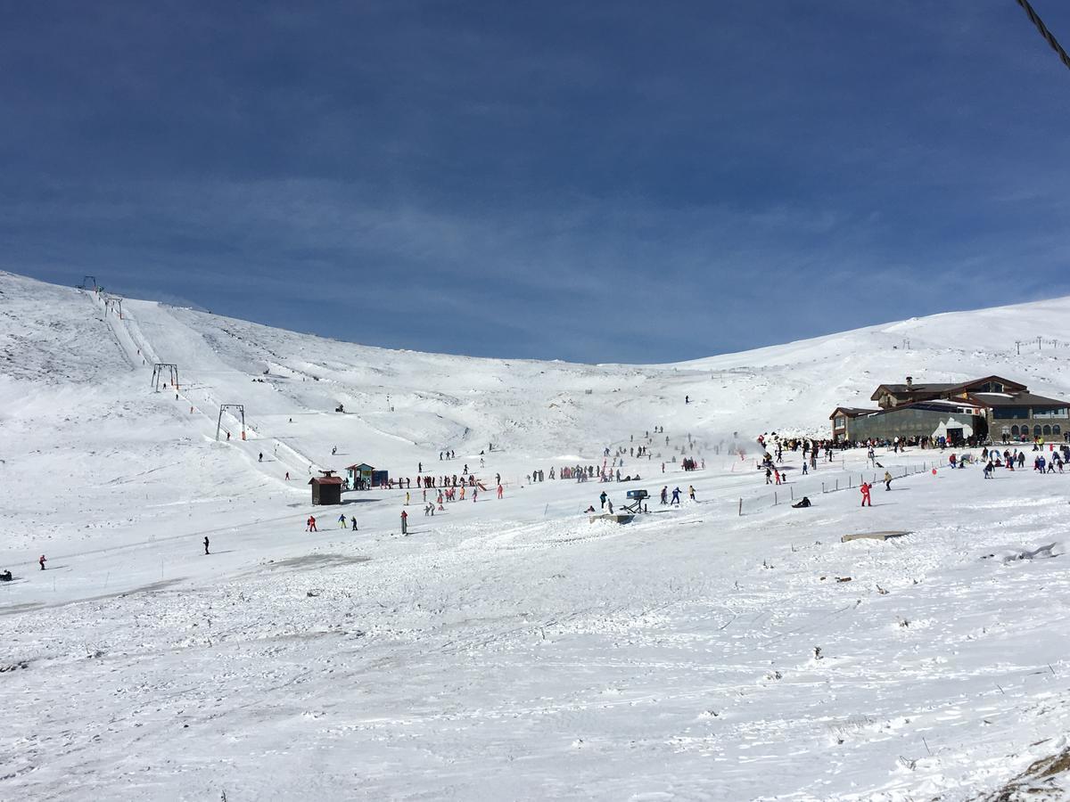 Aitheron Hotel Air Park Zervi 외부 사진