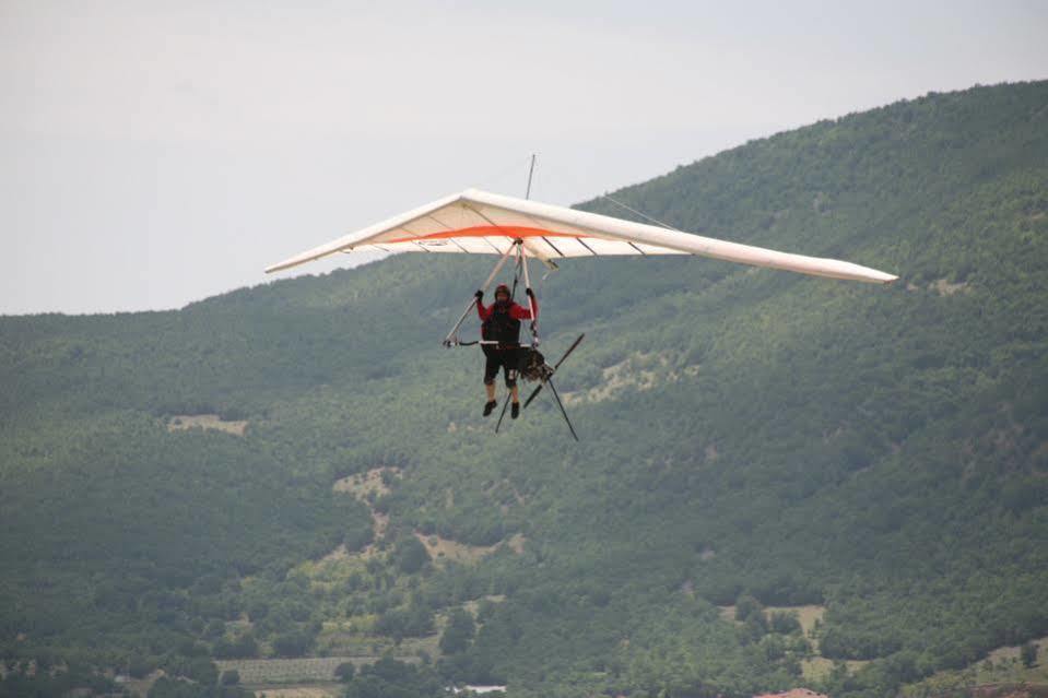 Aitheron Hotel Air Park Zervi 외부 사진